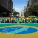 direita-e-esquerda-ocupam-espacos-distintos-no-1o-de-maio-em-sao-paulo