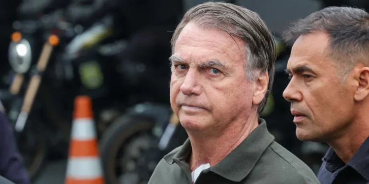 bolsonaro-e-internado-para-cirurgia-no-ombro-em-hospital-de-brasilia