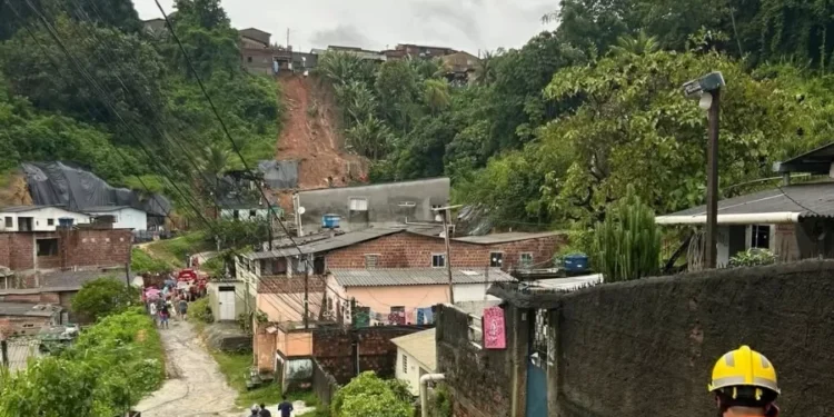 fortes-chuvas-deixam-mortos,-desalojados-e-mobilizam-apoio-federal-no-nordeste