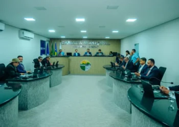 concurso-da-camara-de-senador-canedo-e-suspenso-pela-justica