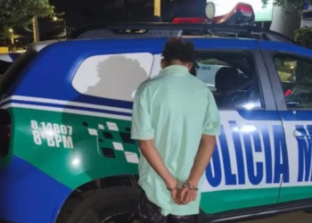 filho-e-preso-apos-agredir-e-ameacar-matar-a-propria-mae-em-aparecida-de-goiania