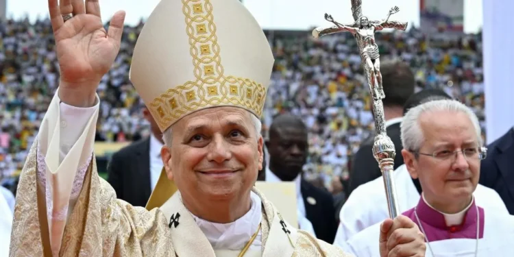 papa-leao-xiv-diz-que-seu-papel-e-“pregar-a-paz”-apos-criticas-de-trump
