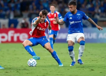 universidad-catolica-x-cruzeiro:-escalacoes,-horario-e-onde-assistir