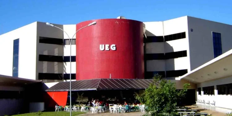 governo-convoca-aprovados-da-ueg;-veja-nomes-e-prazos