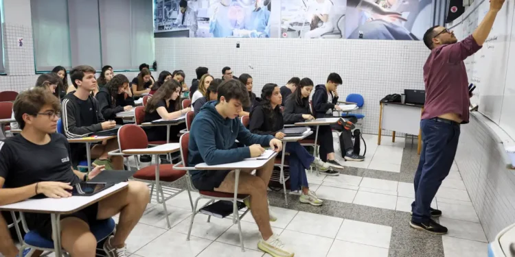 fies-2026:-pre-selecionados-devem-validar-informacoes-ate-segunda