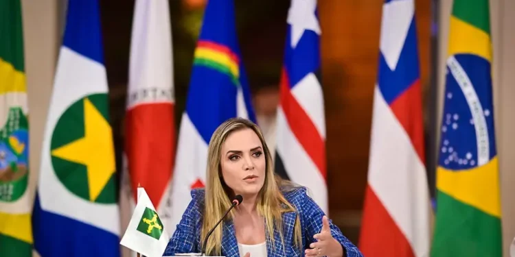 gdf-endurece-controle-de-gastos-e-proibe-despesas-sem-dinheiro-em-caixa