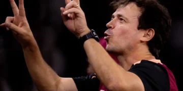 diniz-e-absolvido-pelo-stjd-e-comandara-o-corinthians-no-classico-contra-o-sao-paulo