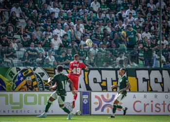 goias-vence-o-vila-nova-na-serie-b-e-acaba-com-invencibilidade-do-rival