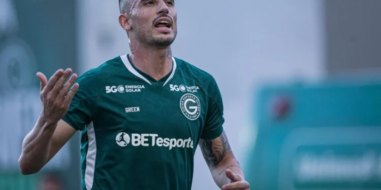 thiago-galhardo-detona-goias-e-revela-arrependimento-de-jogar-no-esmeraldino