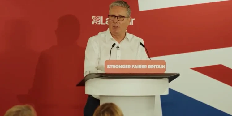 em-meio-a-pressao,-keir-starmer-resiste-a-pedidos-de-renuncia