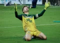 tadeu-sofre-fratura-na-tibia-e-vira-desfalque-no-goias-por-tempo-indeterminado