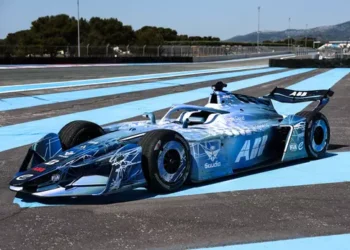formula-e-corre-em-monaco-com-novo-carro-70%-mais-potente