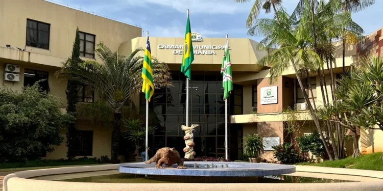 tcm-suspende-por-90-dias-concurso-da-camara-de-goiania