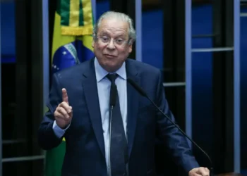 jose-dirceu-e-diagnosticado-com-linfoma-e-inicia-tratamento-em-hospital-de-sao-paulo