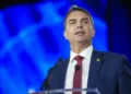 escandalo-com-flavio-ainda-nao-aparece-em-pesquisa-e-lula-pode-crescer,-avalia-especialista