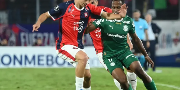 palmeiras-x-cerro-porteno:-escalacoes,-horario-e-onde-assistir