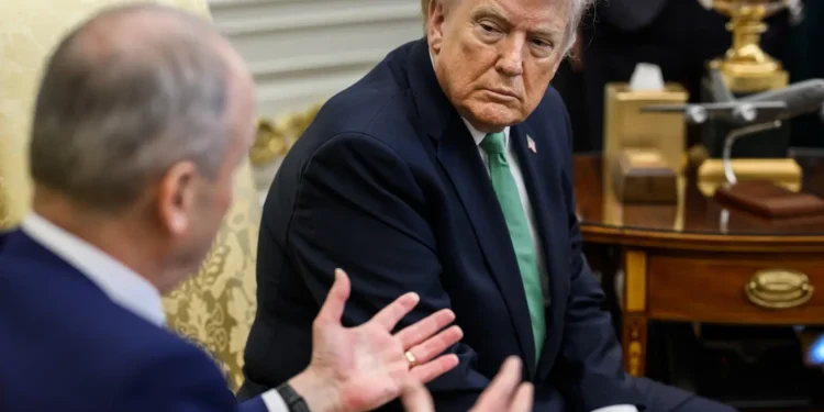 trump-afirma-que-os-eua-estao-“libertando-cuba”-em-meio-a-acusacoes