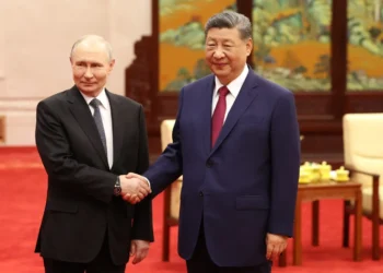 china-e-russia-ampliam-parceria-com-mais-de-20-acordos-assinados
