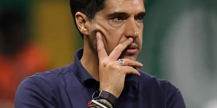 abel-ferreira-assume-culpa-por-derrota-do-palmeiras-e-cutuca-flamengo