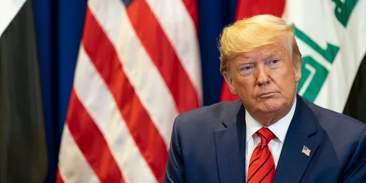 trump-diz-que-acordo-com-ira-esta-perto-e-preve-reabertura-do-estreito-de-ormuz