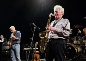 dick-parry,-saxofonista-historico-do-pink-floyd,-morre-aos-83-anos