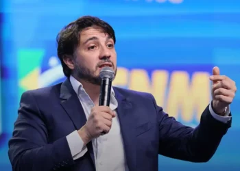 missao,-partido-ligado-ao-mbl,-tenta-ocupar-espaco-na-direita-com-discurso-radical