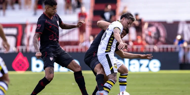 atletico-go-pressiona,-para-em-alex-alves-e-perde-para-o-lider-sao-bernardo-na-serie-b