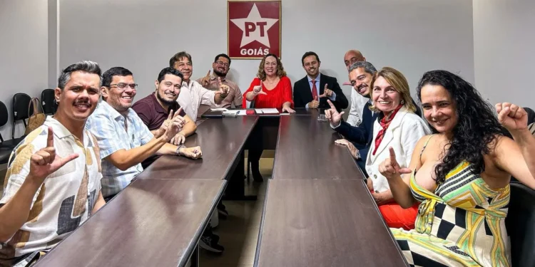 frente-pro-lula-em-goias-une-centro-esquerda,-mas-candidatura-ao-governo-segue-indefinida