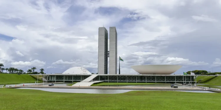 politica-ainda-parece-distante-para-grande-parte-dos-brasileiros