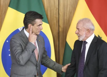lula-autoriza-envio-de-ajuda-humanitaria-para-bolivia-durante-crise