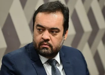 pf-ve-‘alinhamento’-entre-castro-e-vorcaro-em-aportes-do-rioprevidencia-ao-master