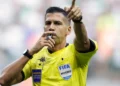 bruno-arleu-apita-atletico-go-x-goias-pela-serie-b