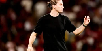 filipe-luis-acerta-com-o-monaco-e-comandara-clube-frances-ate-2028