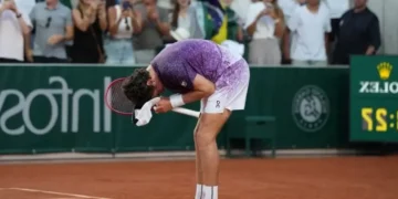 joao-fonseca-vence-djokovic-em-virada-historica-e-avanca-as-oitavas-de-roland-garros