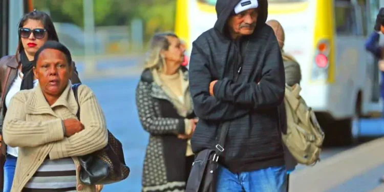 frente-fria-derruba-temperaturas-em-goias-e-traz-chance-de-chuva-ate-segunda-feira
