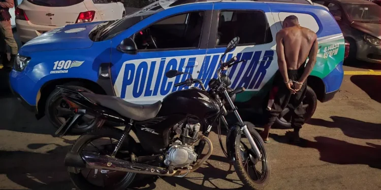 apos-invadir-igrejas-e-comercios,-homem-e-preso-depois-de-furtar-moto-do-irmao,-em-aparecida