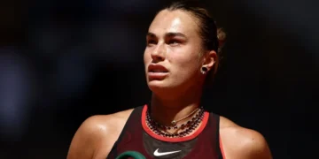 sabalenka-sofre-virada-surpreendente-e-da-adeus-a-roland-garros-nas-quartas-de-final