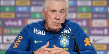 paqueta,-igor-thiago-e-douglas-santos-ganham-chance-em-ultimo-teste-do-brasil-antes-da-copa