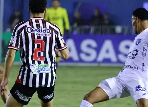 anapolis-vence-paysandu-e-fica-a-um-passo-do-titulo-inedito-da-copa-verde