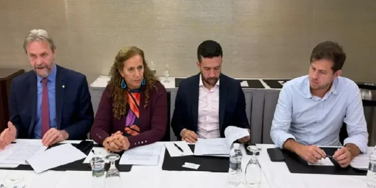 deputados-pedem-apuracao-nos-eua-sobre-suposta-lavagem-de-dinheiro-ligada-ao-banco-master