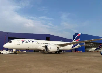 latam-reduz-oferta-de-voos-em-junho-e-julho;-passagens-podem-ficar-ainda-mais-caras