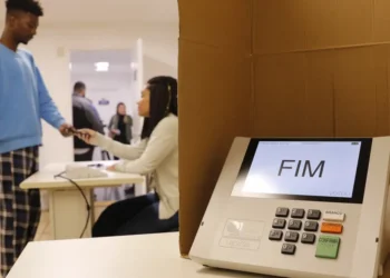 tse-abre-consulta-publica-para-definir-modelo-das-urnas-eletronicas-de-2028
