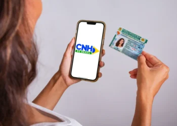 comprar-e-vender-carro-usado-pelo-celular?-governo-prepara-nova-funcao-no-app-cnh-do-brasil
