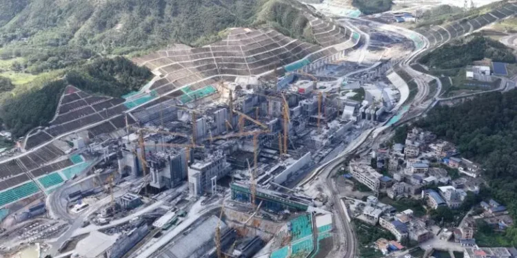 china-testa-canal-de-us$-10-bi-que-reduz-viagem-de-15-dias-para-menos-de-3