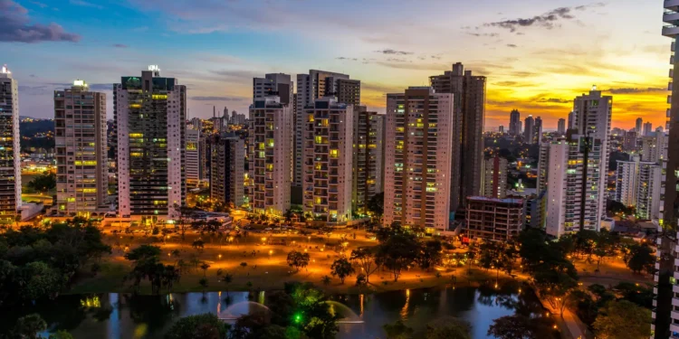 friozinho-de-13°c-surpreende-goiania-antes-de-tarde-com-calor-de-30°c