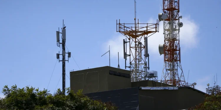 stf-julga-inconstitucional-exigencia-de-licenca-ambiental-para-antenas-de-telefonia-em-goias