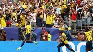 equador-surpreende,-vira-sobre-a-alemanha-e-segue-vivo-na-copa