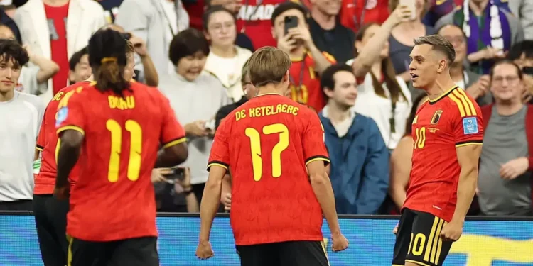 belgica-goleia-nova-zelandia,-assume-lideranca-do-grupo-g-e-avanca-as-oitavas-da-copa-do-mundo