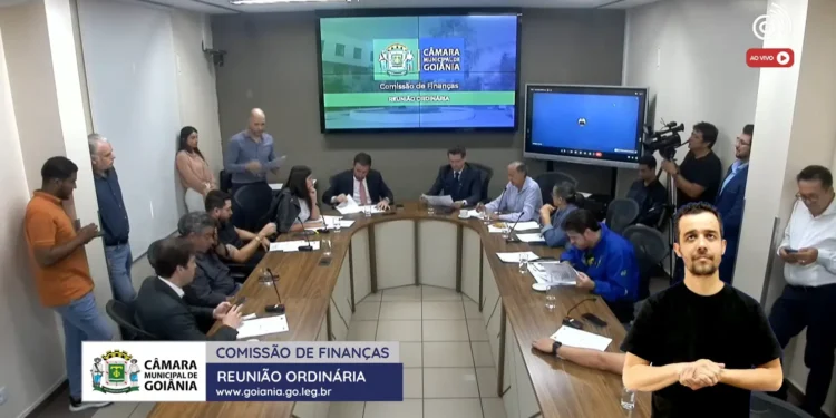 comissao-da-camara-autoriza-emprestimo-de-us$-60-mi-sob-criticas-por-falta-de-transparencia