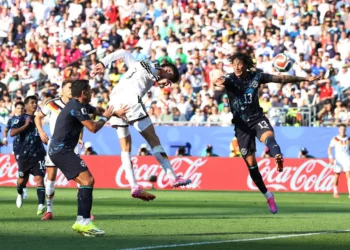 historico:-paraguai-elimina-alemanha-nos-penaltis-e-avanca-as-oitavas-da-copa-do-mundo
